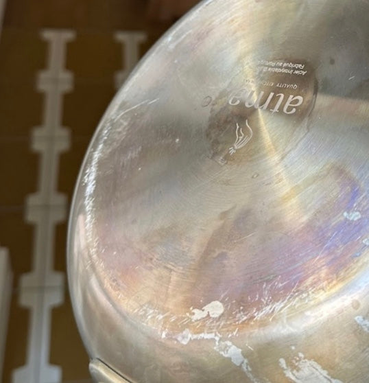 Limpiar las distintas marcas en mi sartén de acero inoxidable