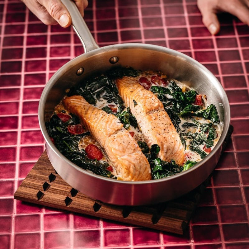 Salmón a la sartén - Atma Kitchenware