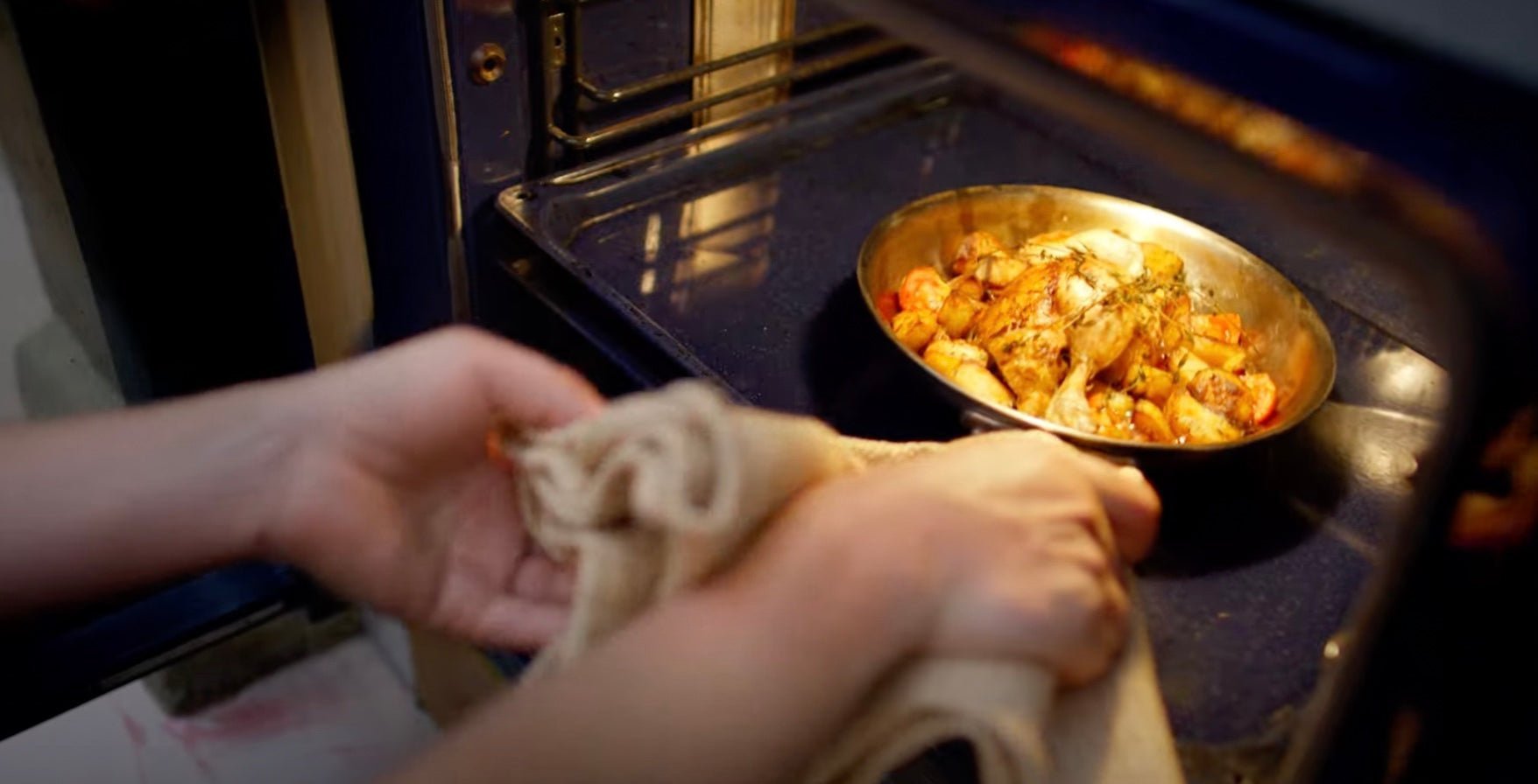 ¿Puedo meter una sartén en el horno? - Atma Kitchenware