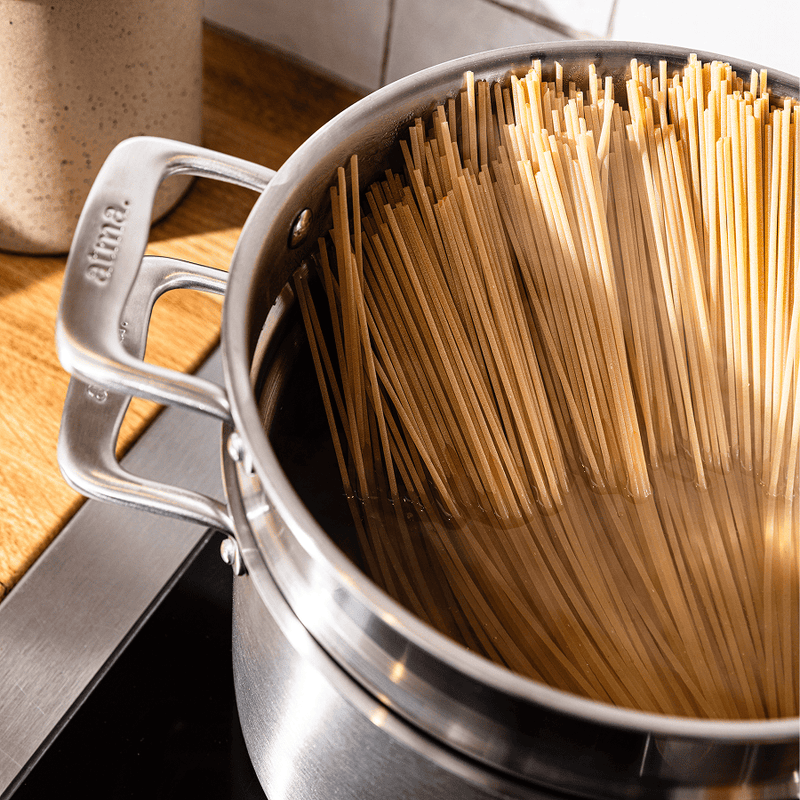 Le Pasta Pot en inox - Atma Kitchenware